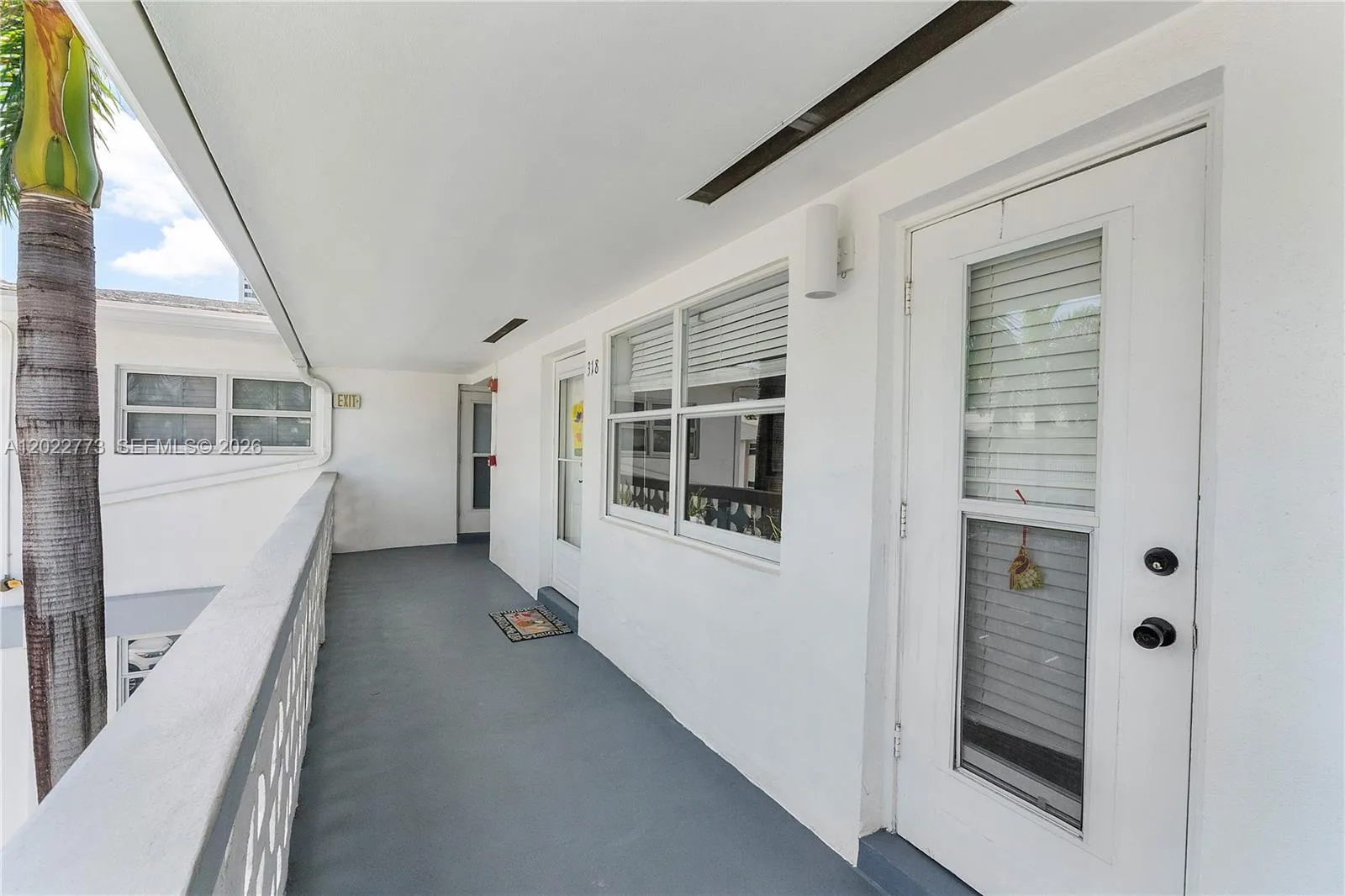 3133 S Ocean Dr # 318, Hallandale Beach FL 33009