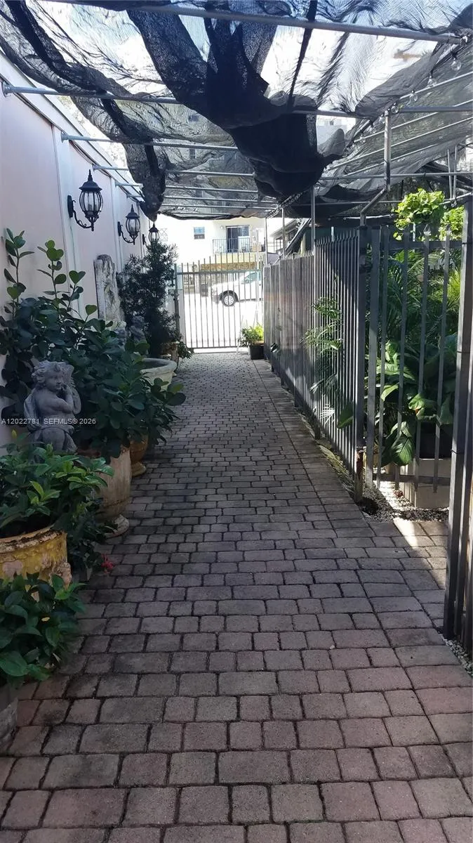 1239 Alton Rd # 2, Miami Beach FL 33139