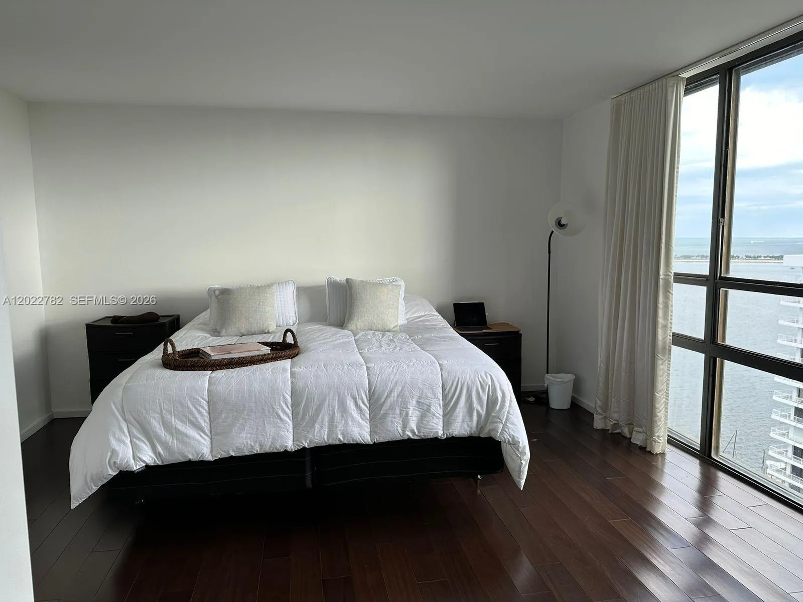 1450 Brickell Bay Dr # 1907, Miami FL 33131