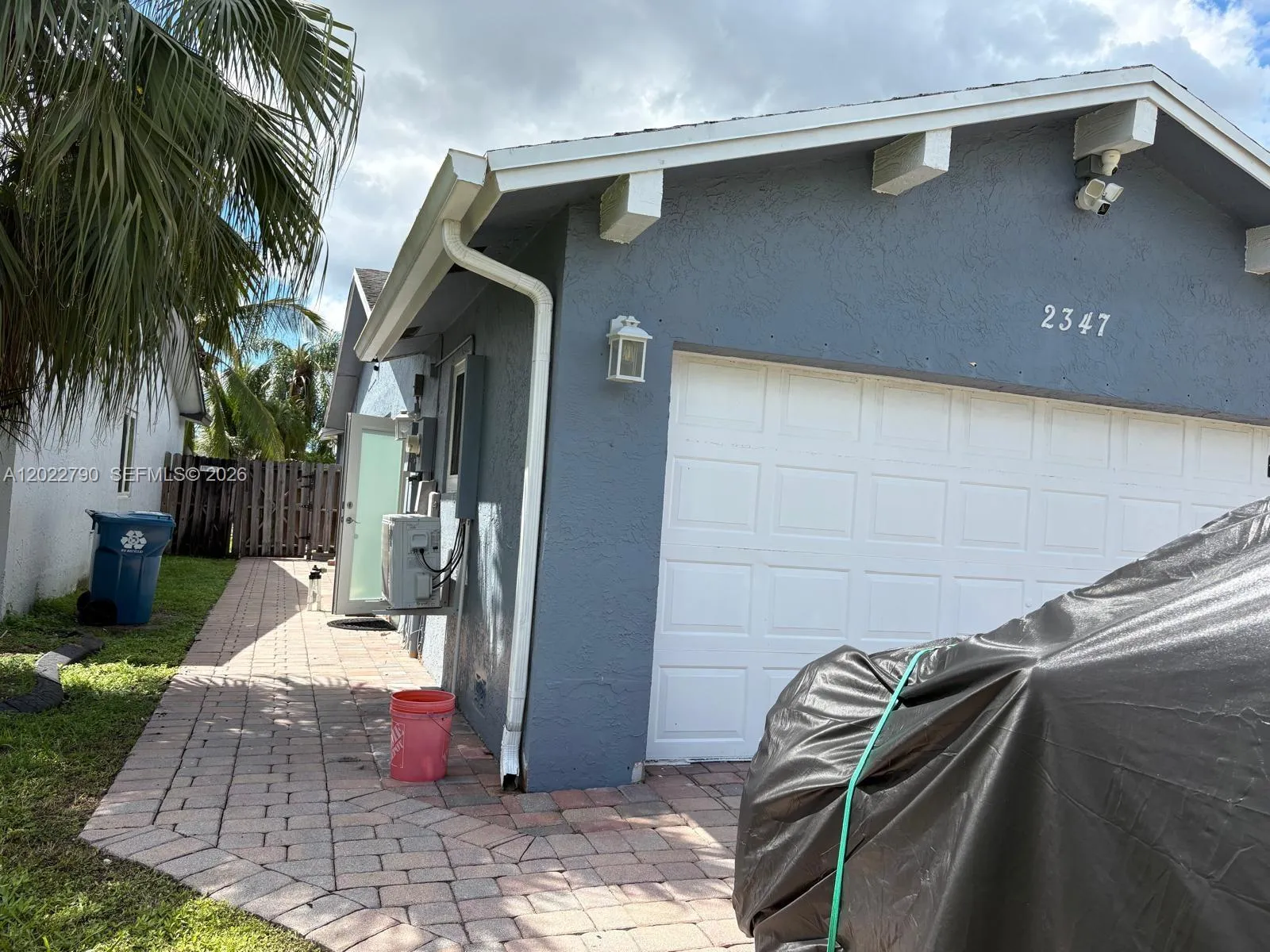 2347 NW 107th Ave # B, Sunrise FL 33322