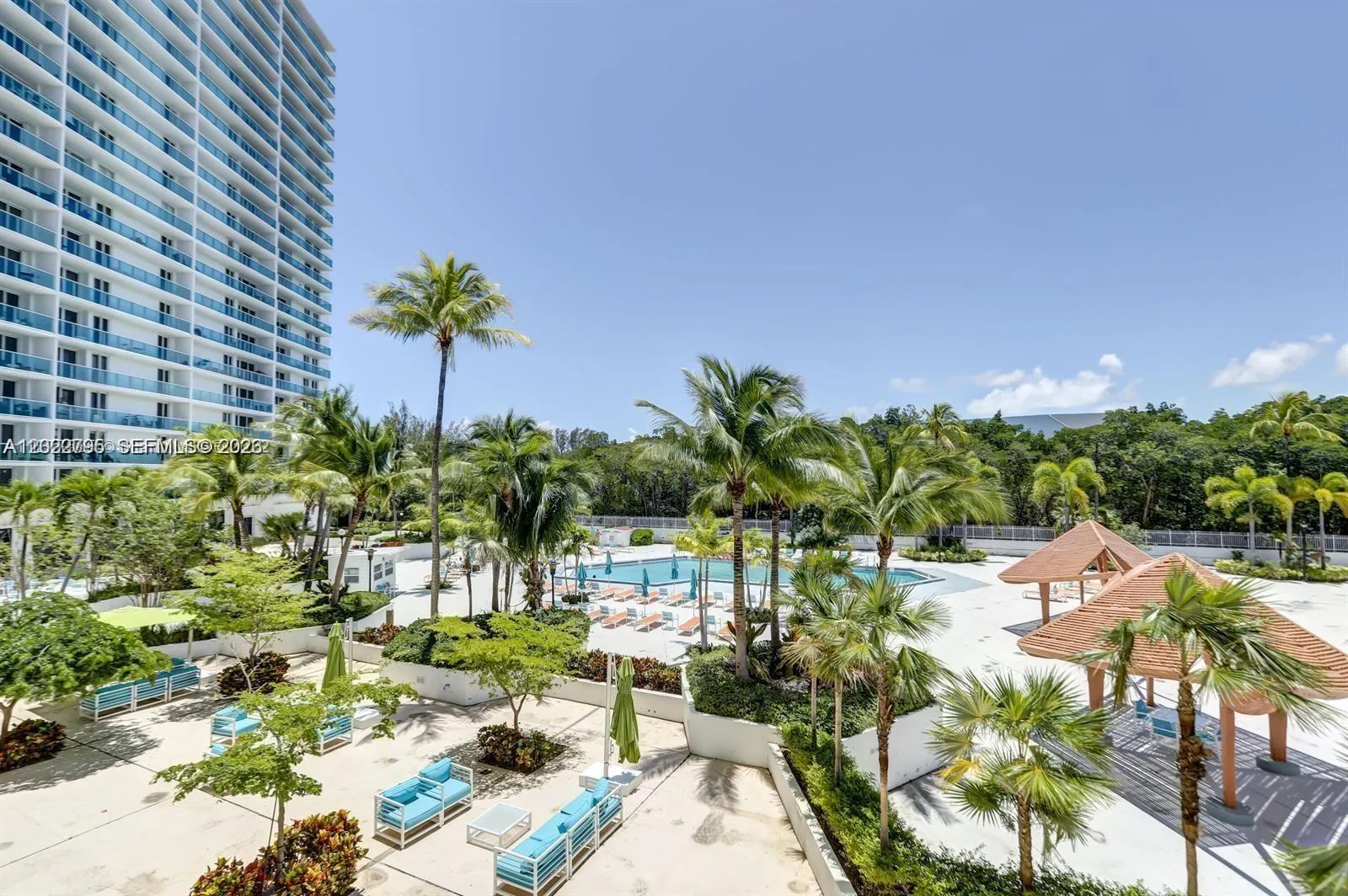 100 Bayview Dr # 208, Sunny Isles Beach FL 33160