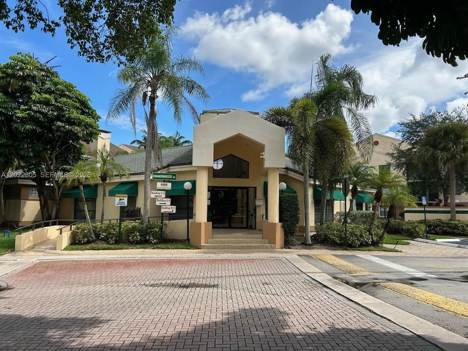 9999 Summerbreeze Dr # 406, Sunrise FL 33322