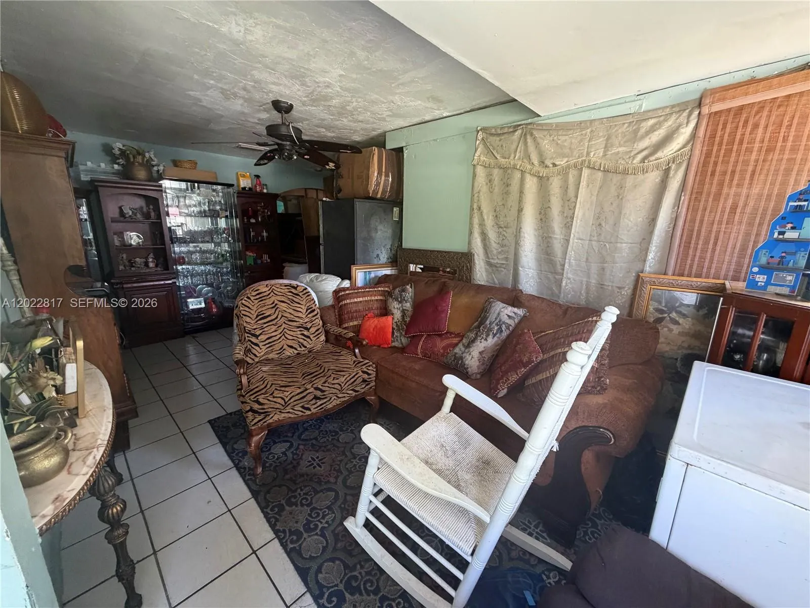 5740 Taylor St, Hollywood FL 33021