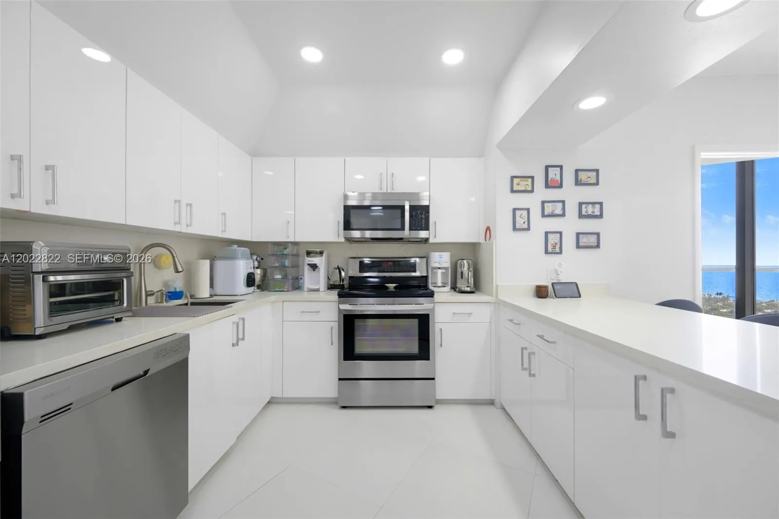 20281 E Country Club Dr # 2310, Aventura FL 33180