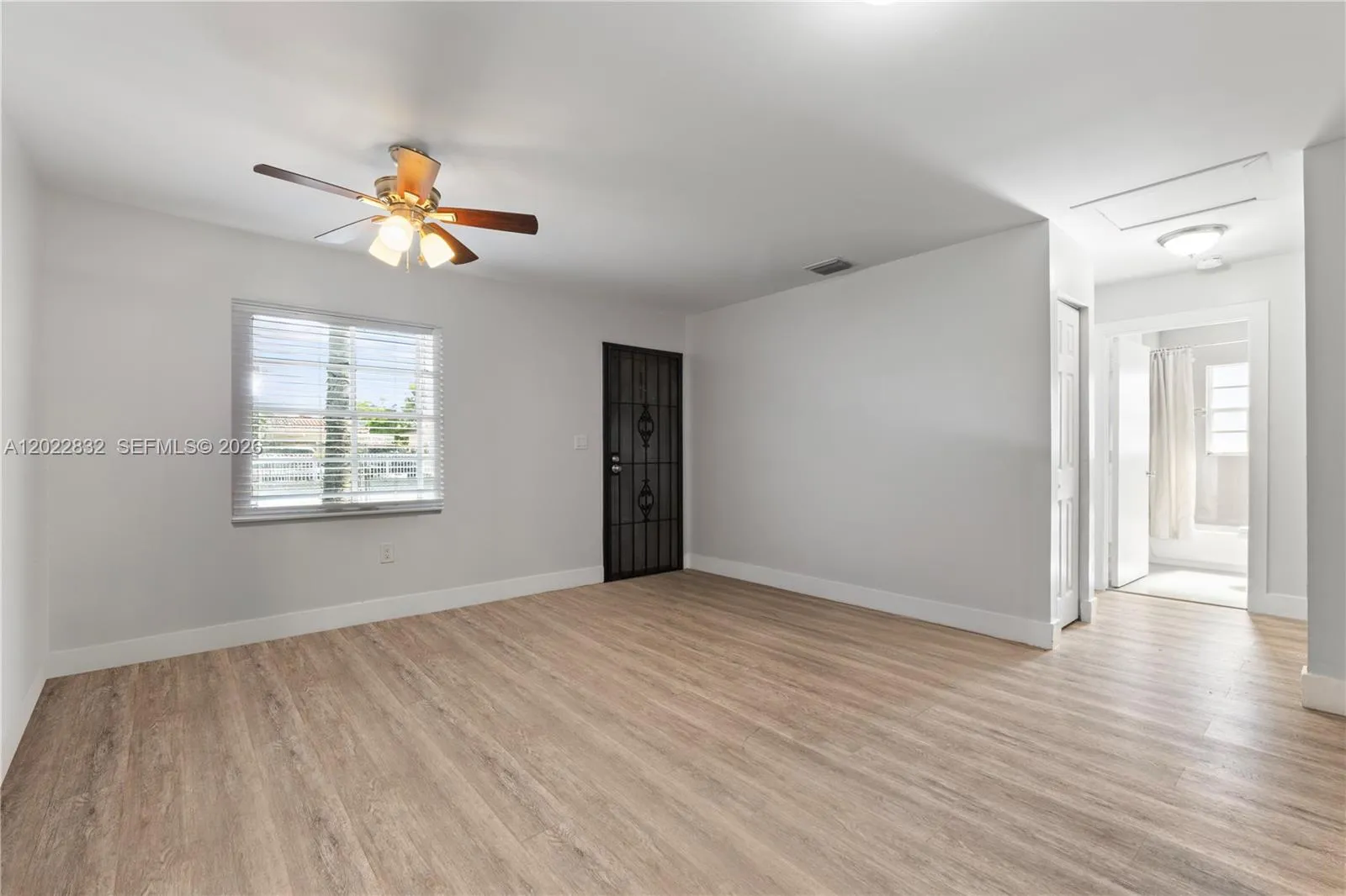 10634 SW 182nd St, Miami FL 33157