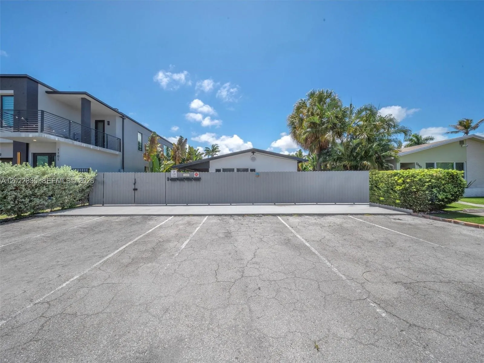 1109 NE 16th Ter, Fort Lauderdale FL 33304