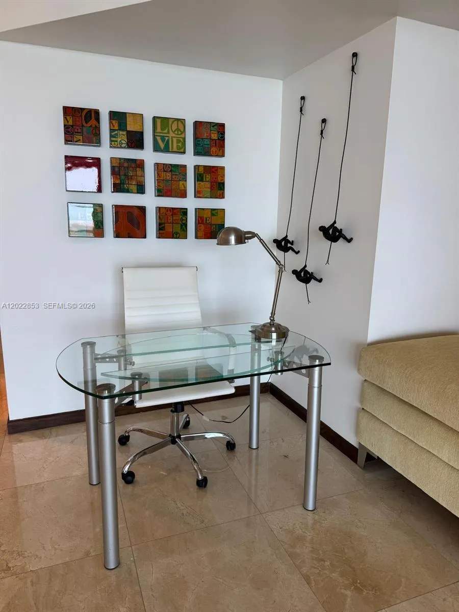 450 Alton Rd # 3505, Miami Beach FL 33139