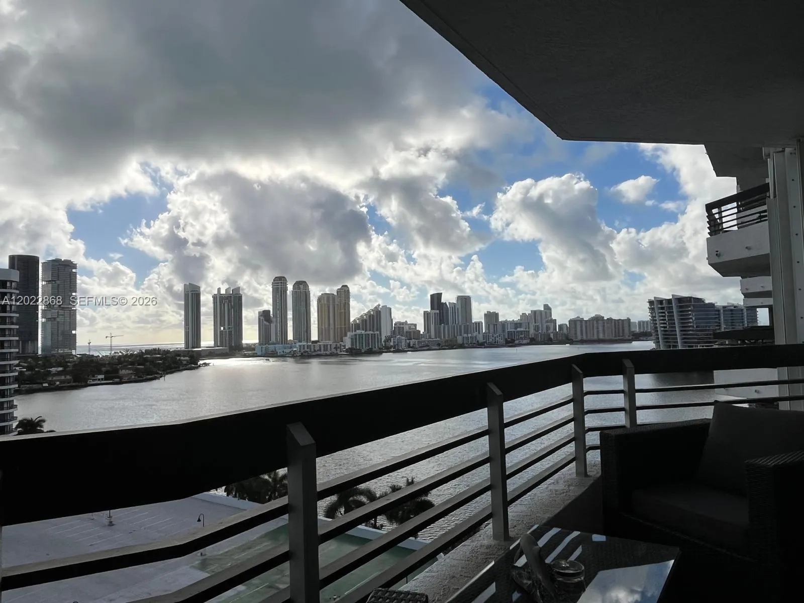 3530 Mystic Pointe Dr # 1412, Aventura FL 33180