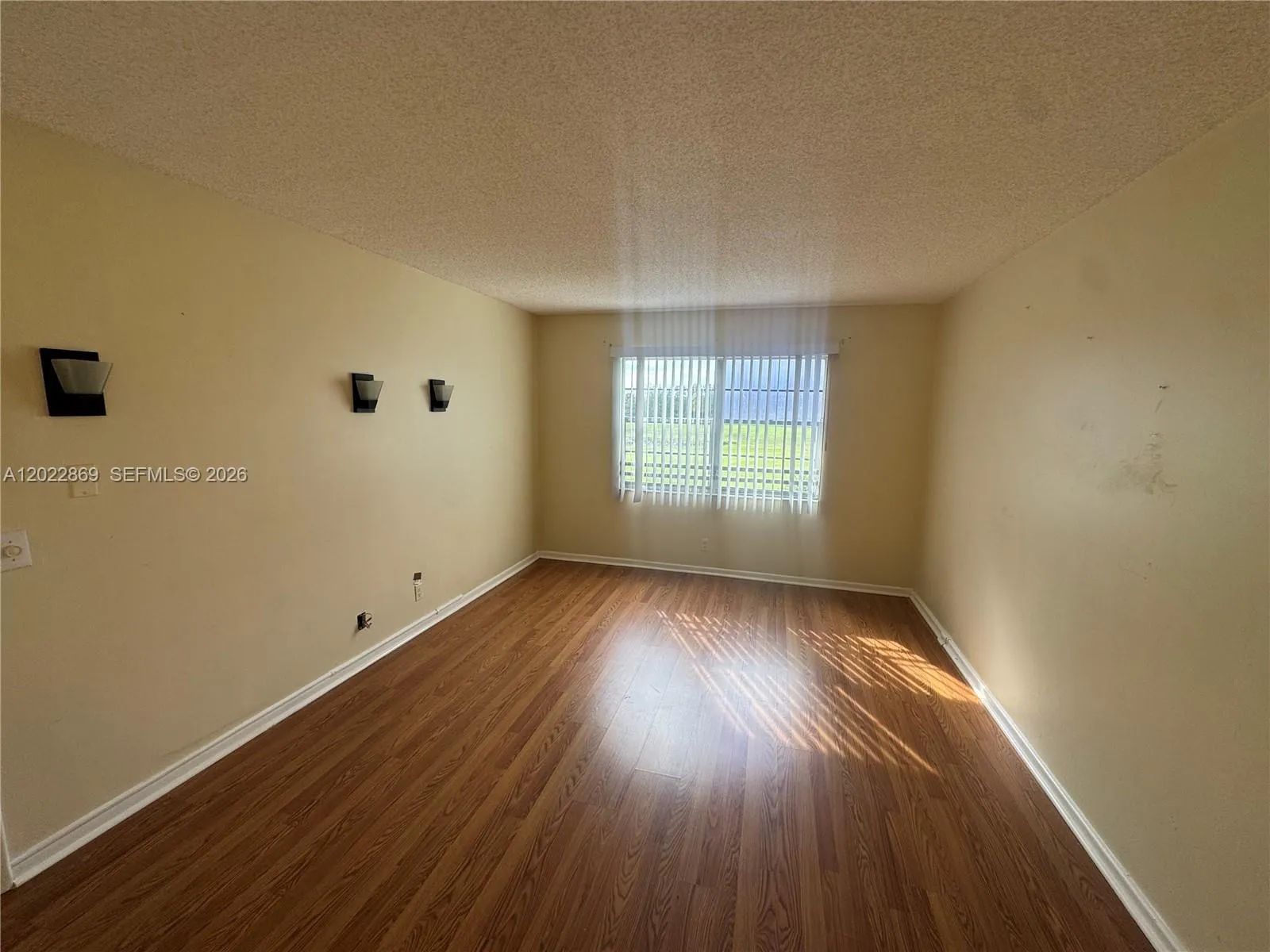 1200 SW 125th Ave # 208L, Pembroke Pines FL 33027