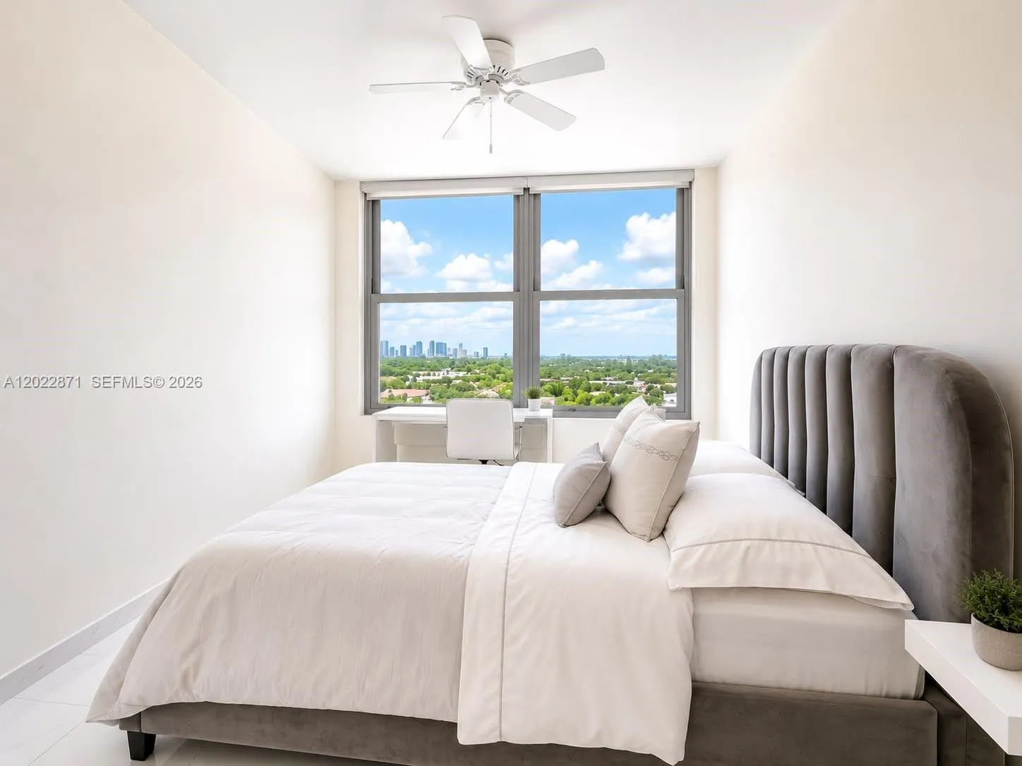 2899 Collins Ave # 1042, Miami Beach FL 33140