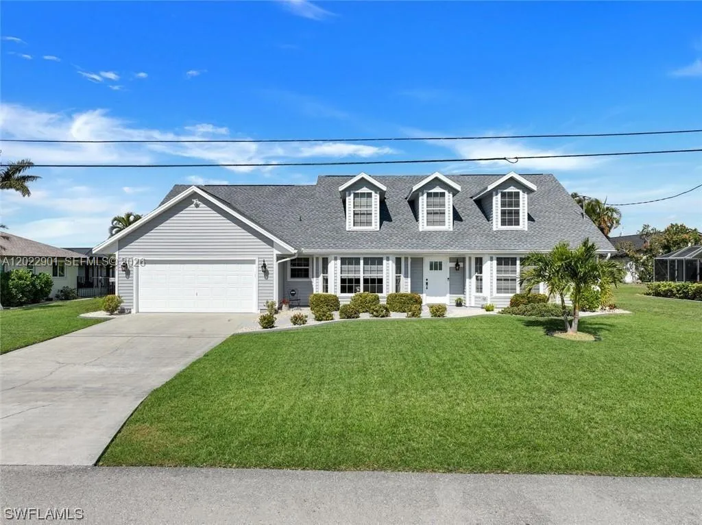 4 bedroom 2 bath for sale at 407 SW 37 St, Cape Coral FL 33914
