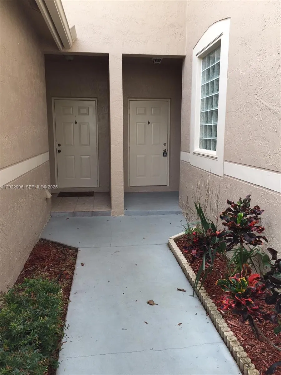 1804 Salerno Cir # 1804, Weston FL 33327