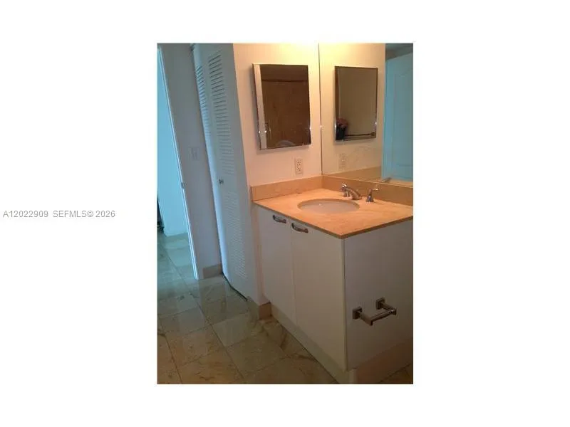 2101 BRICKELL # 410, Miami FL 33131