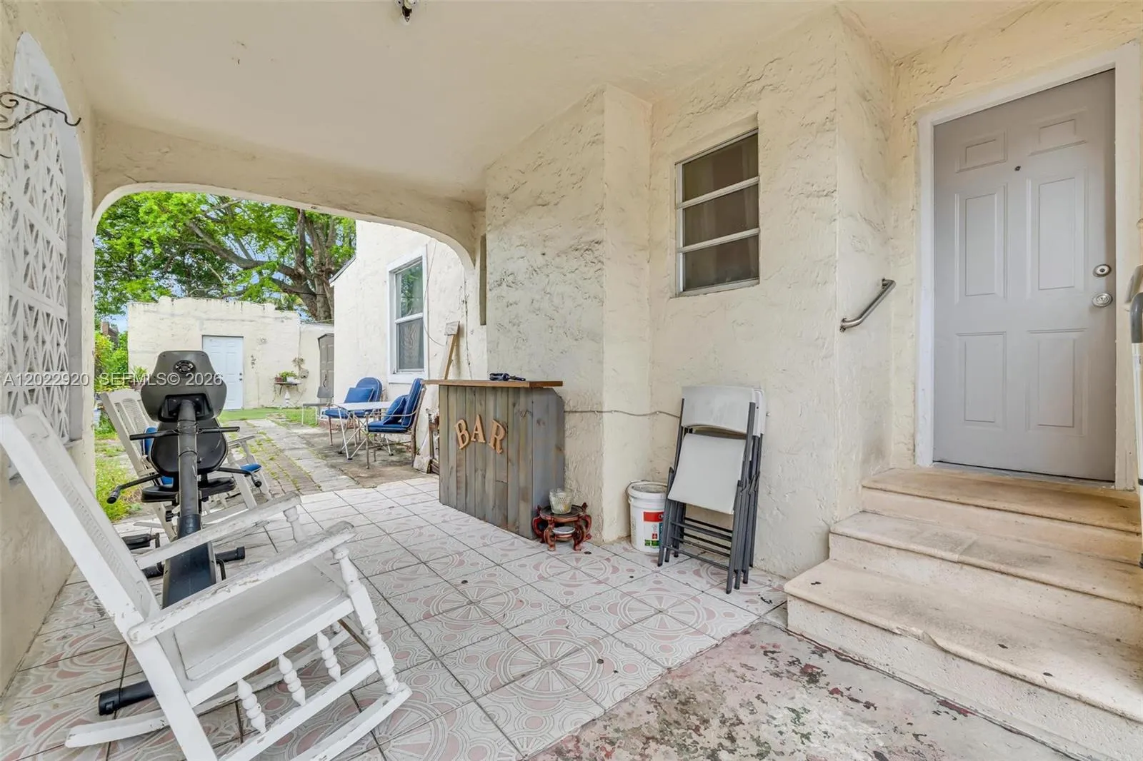 1122 NW 38th St, Miami FL 33127
