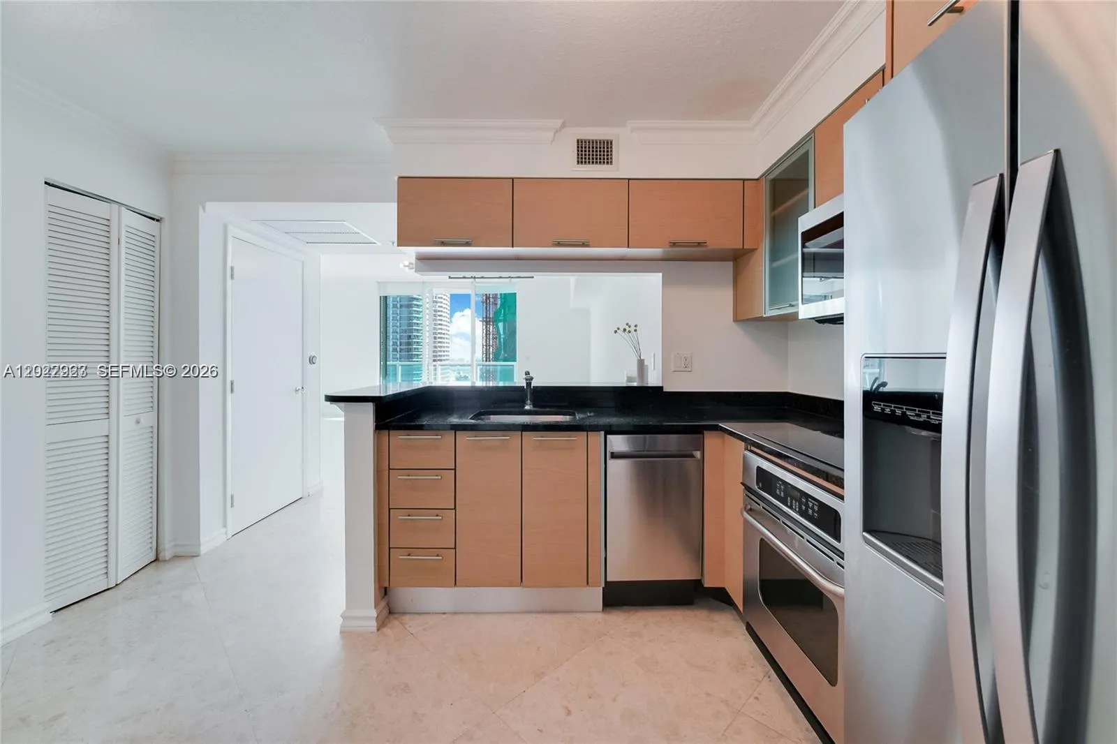 31 SE 5th St # 3306, Miami FL 33131