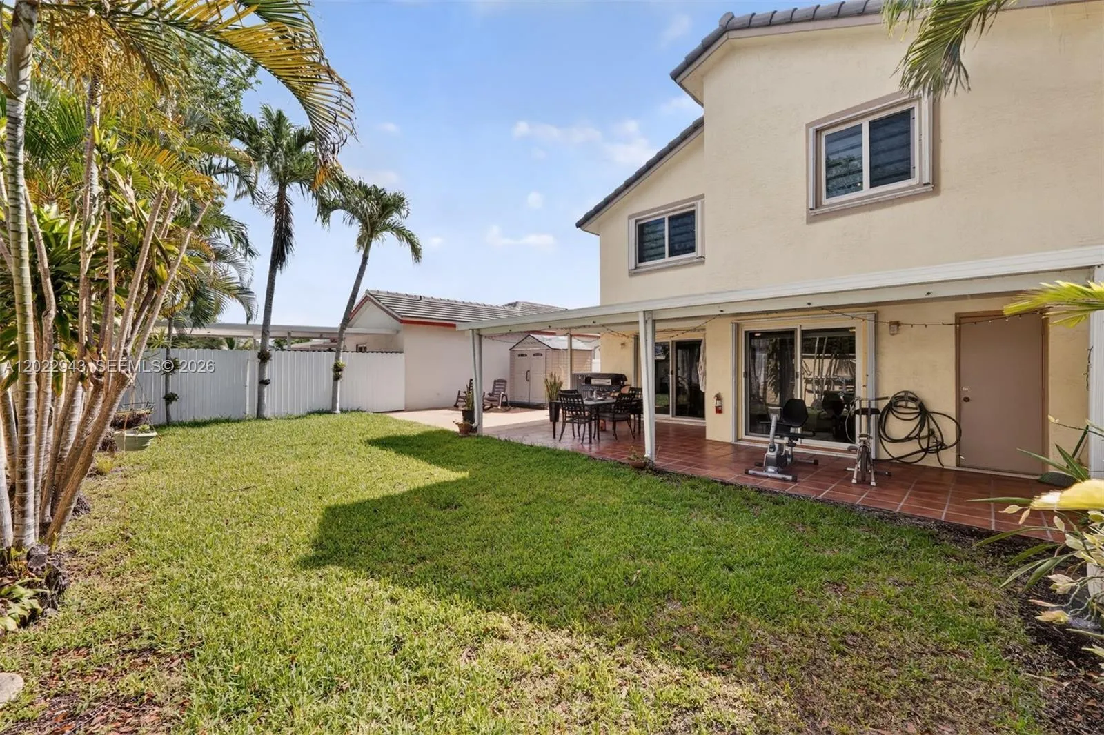 18536 NW 56th Pl, Miami Gardens FL 33055
