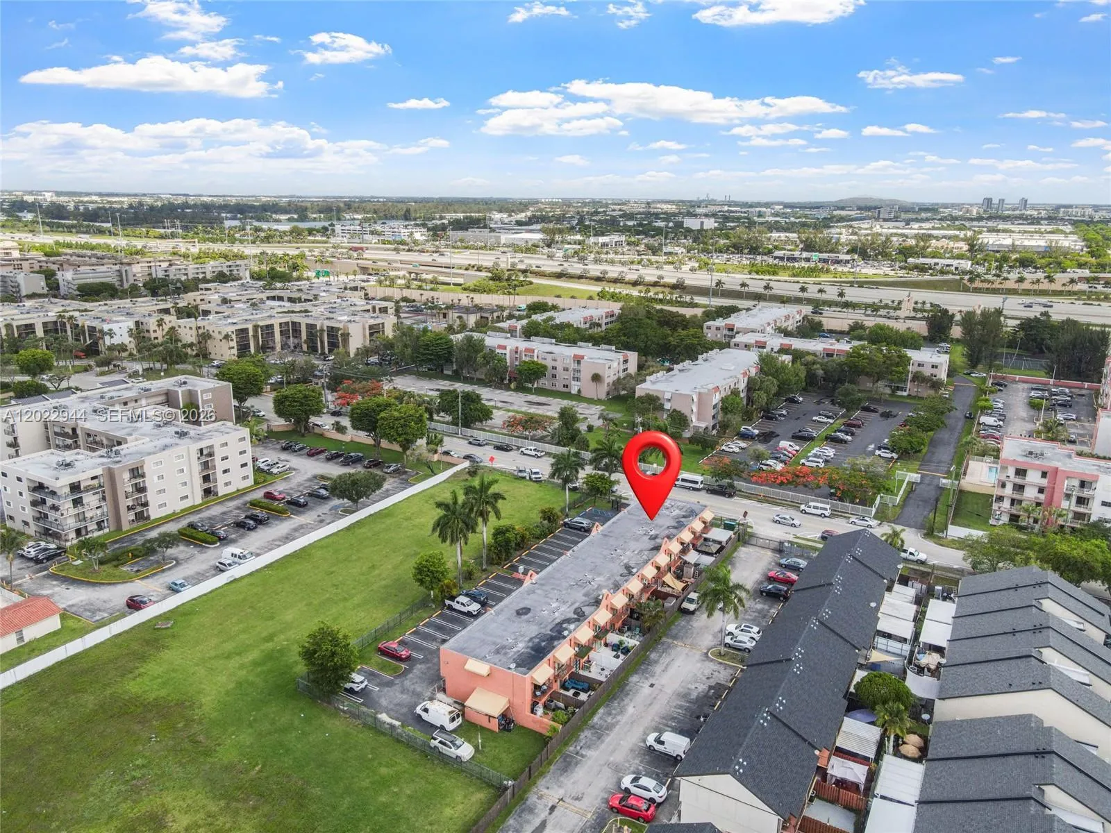 8454 NW 8th St # 2, Miami FL 33126