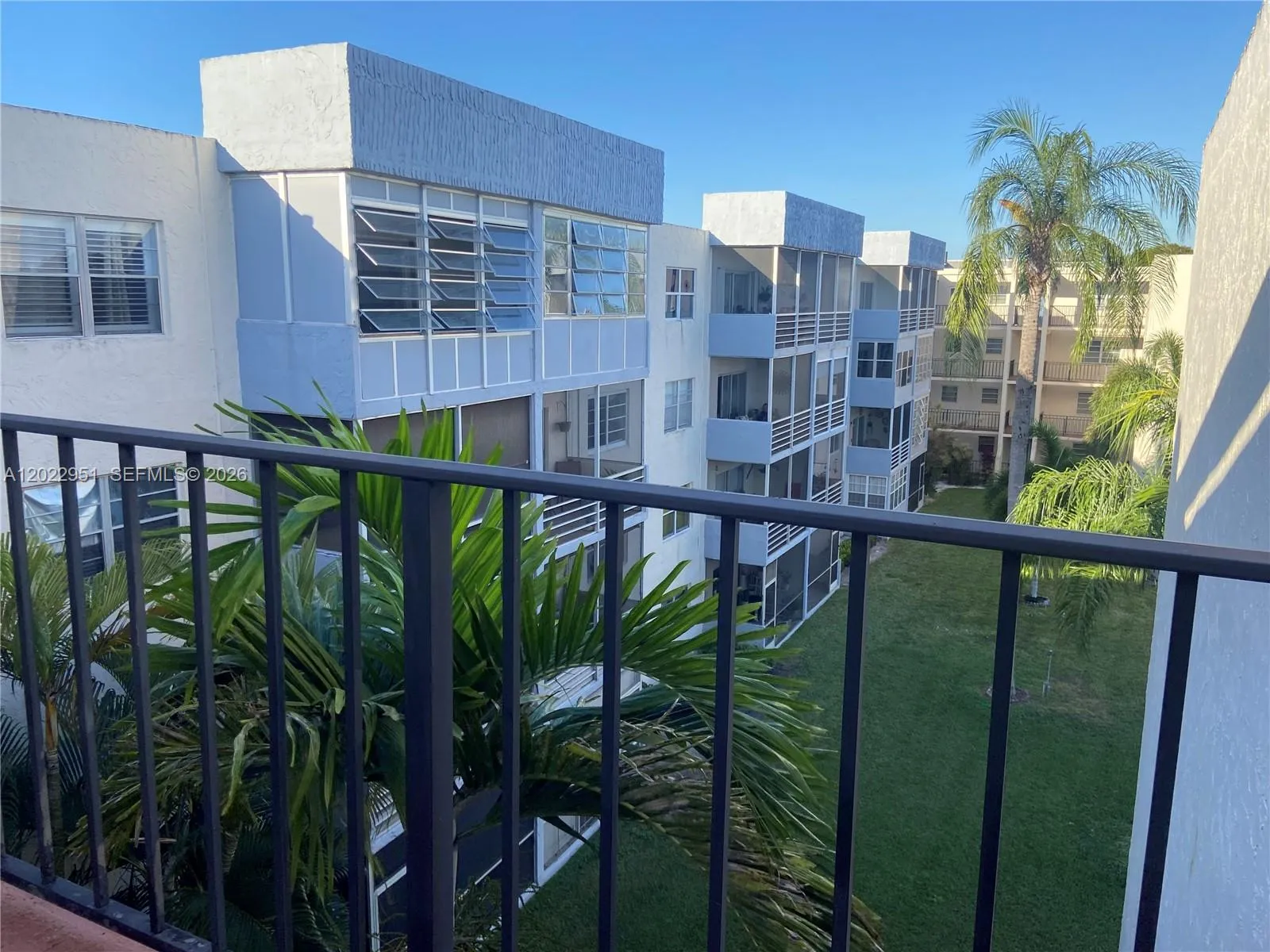 2 bedroom 2 bath for sale at 7502 NW 30th Pl # 417, Sunrise FL 33313