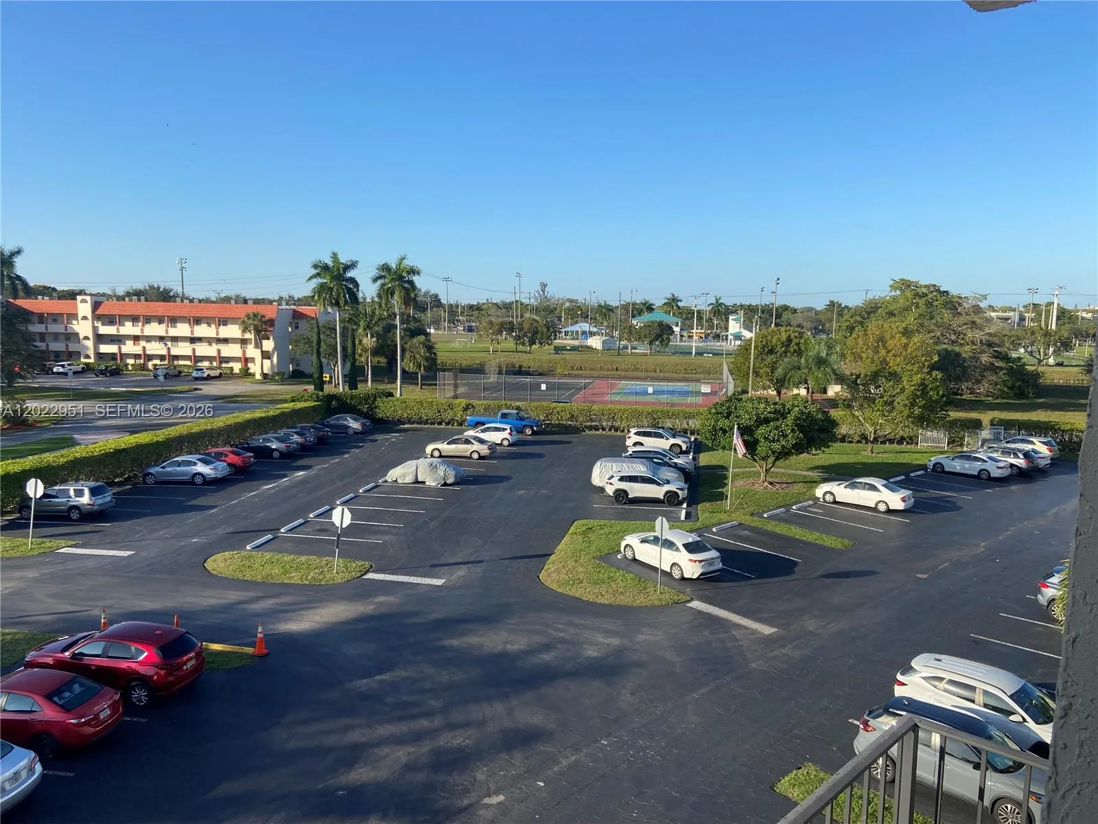 7502 NW 30th Pl # 417, Sunrise FL 33313