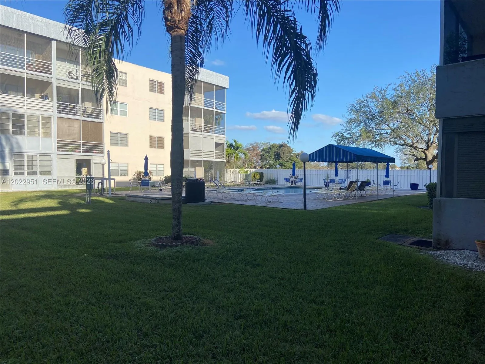 7502 NW 30th Pl # 417, Sunrise FL 33313