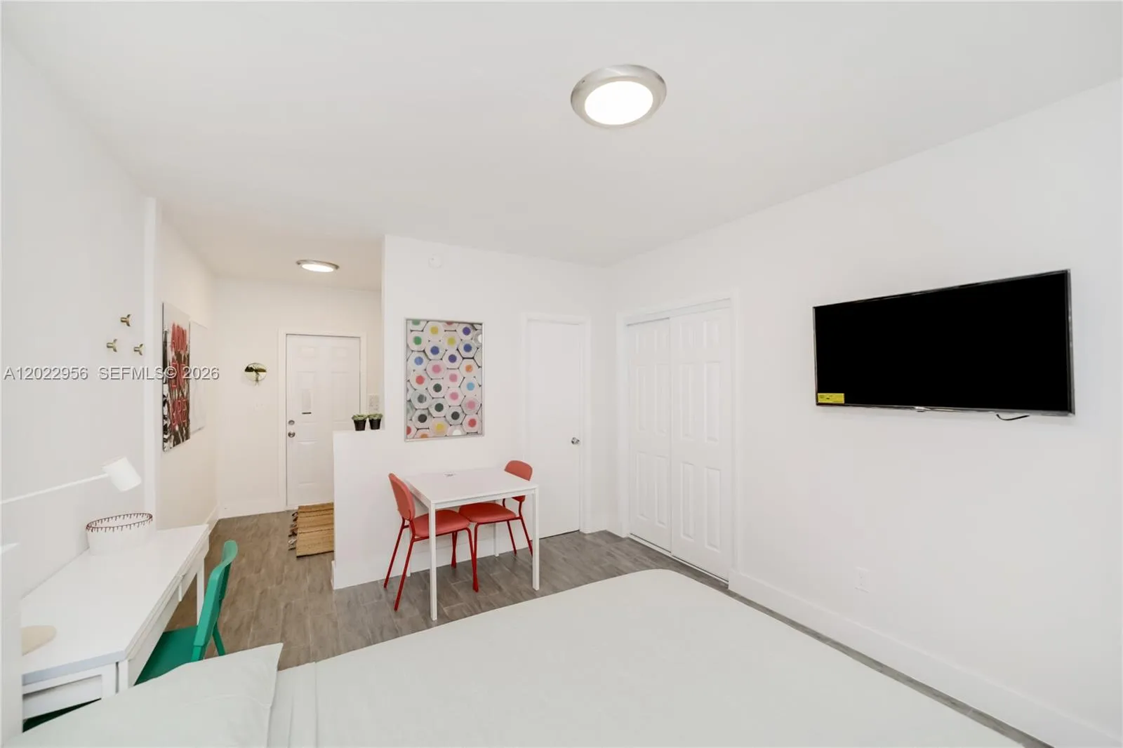 770 NE 123rd St # 19, North Miami FL 33161