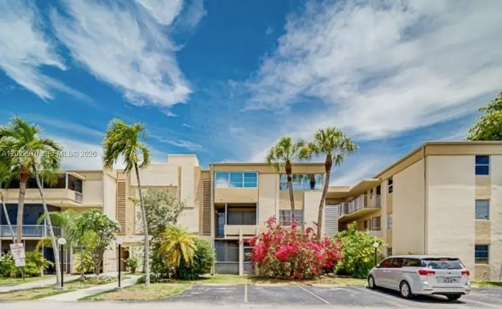 9175 SW 77th Ave # 108, Miami FL 33156