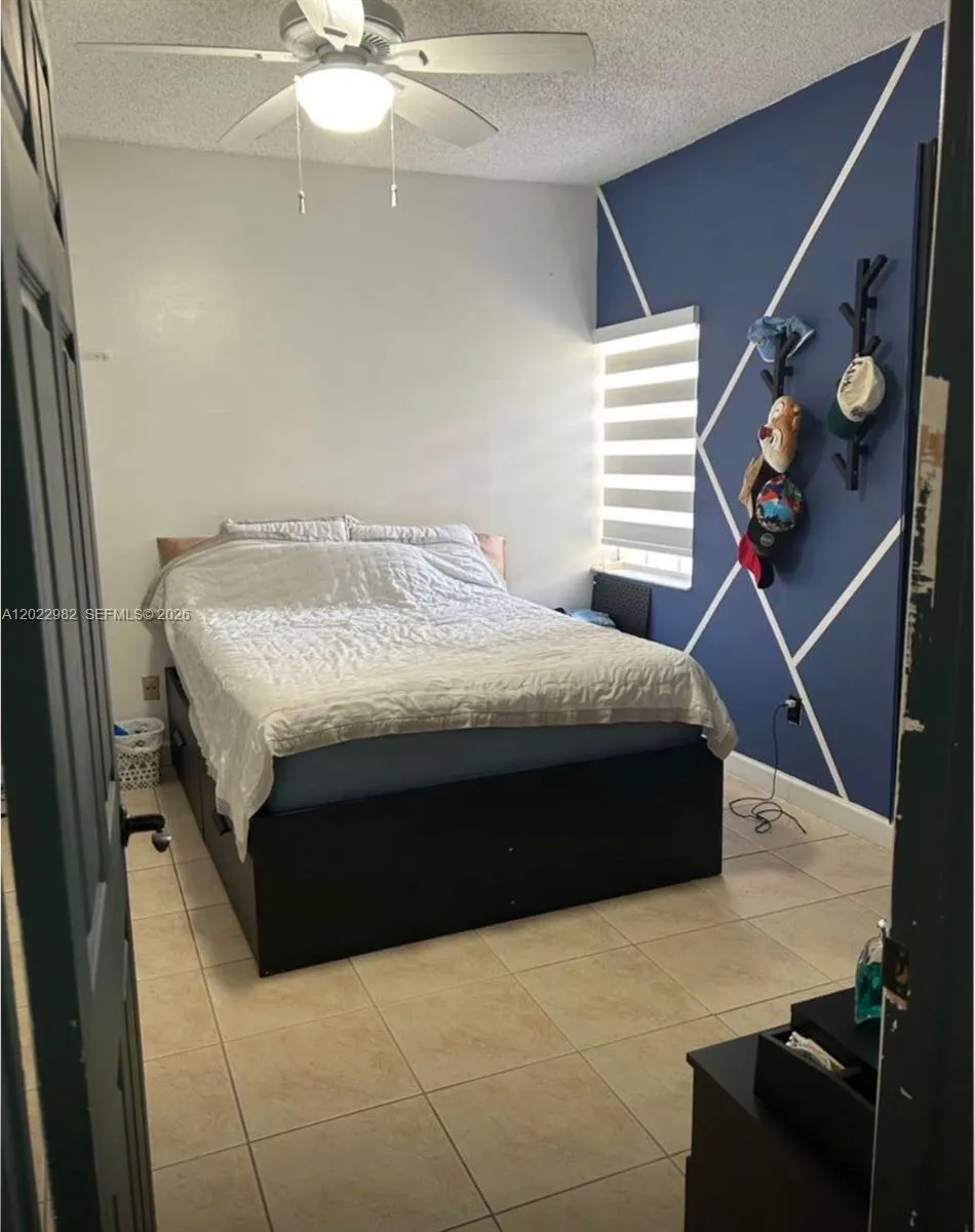 18308 NW 68th Ave # B, Hialeah FL 33015