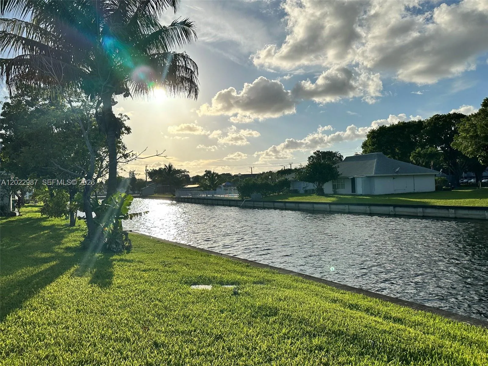 2 bedroom 1 bath for sale at 8309 NW 59th Pl, Tamarac FL 33321