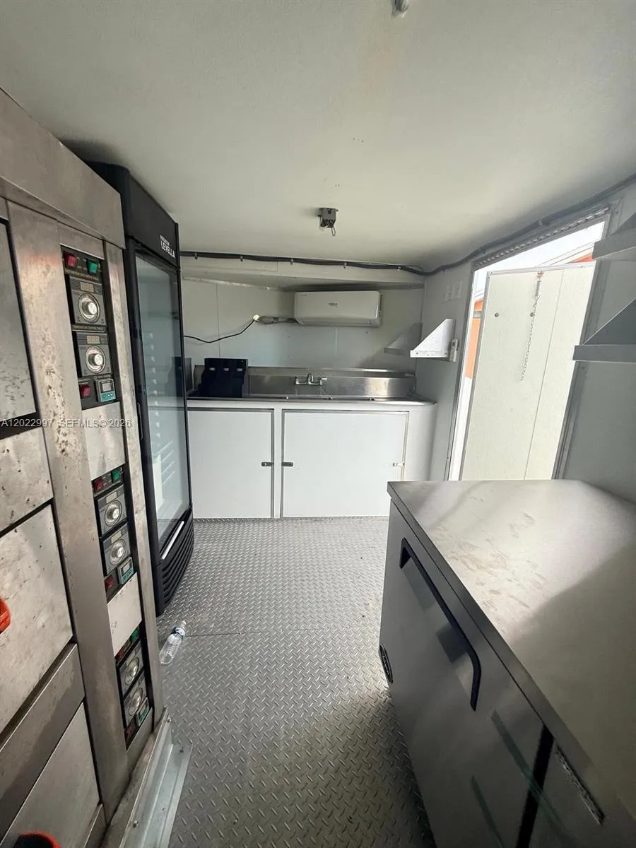 1234, Homestead FL 1234