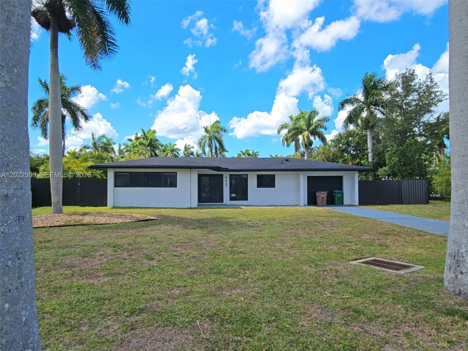 112 BAYSHORE DR, Cape Coral FL 33904