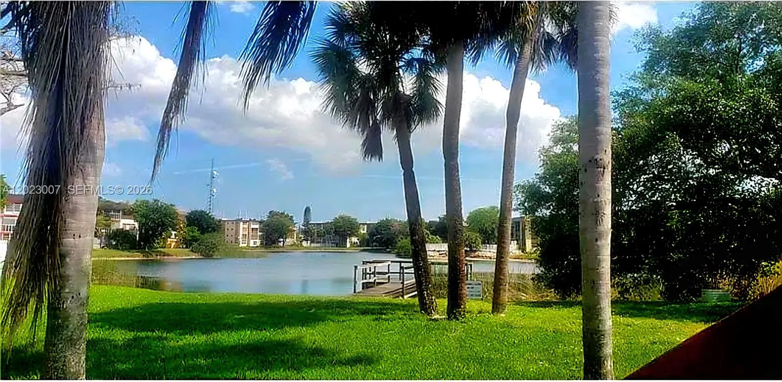 2 bedroom 2 bath for sale at 5498 NW 11th St # C, Plantation FL 33313
