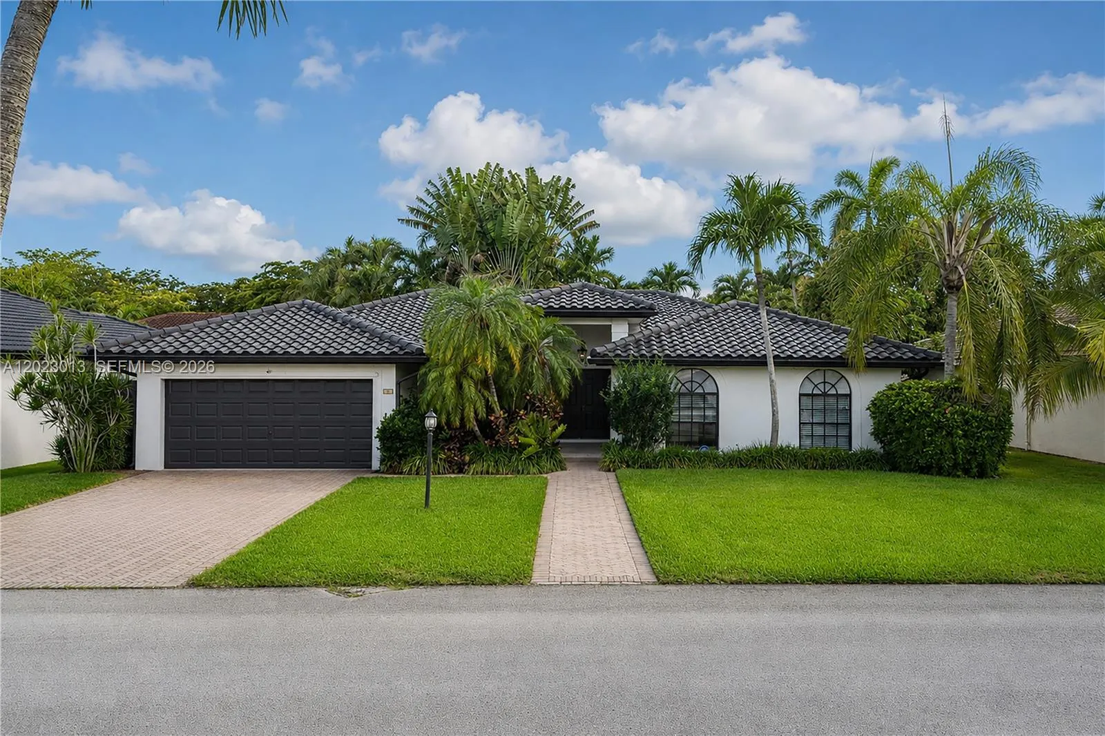 4 bedroom 2 bath for sale at 14170 SW 152nd Pl, Miami FL 33196