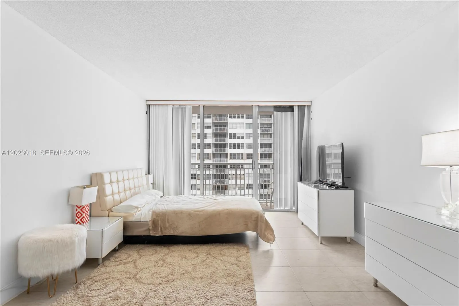 18051 Biscayne Blvd # 1105, Aventura FL 33160