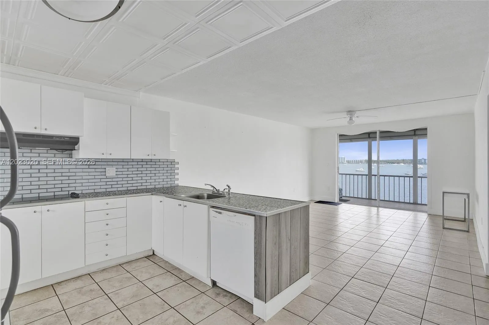 2920 Point East Dr # N408, Aventura FL 33160