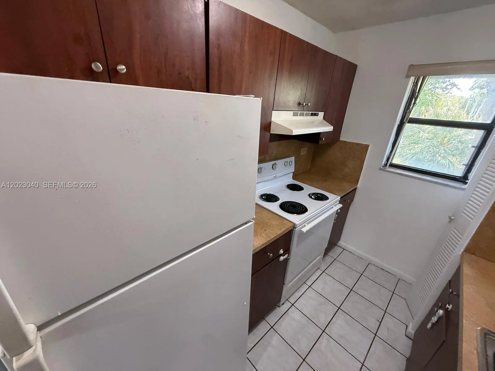 6975 NW 179th St # 204, Hialeah FL 33015