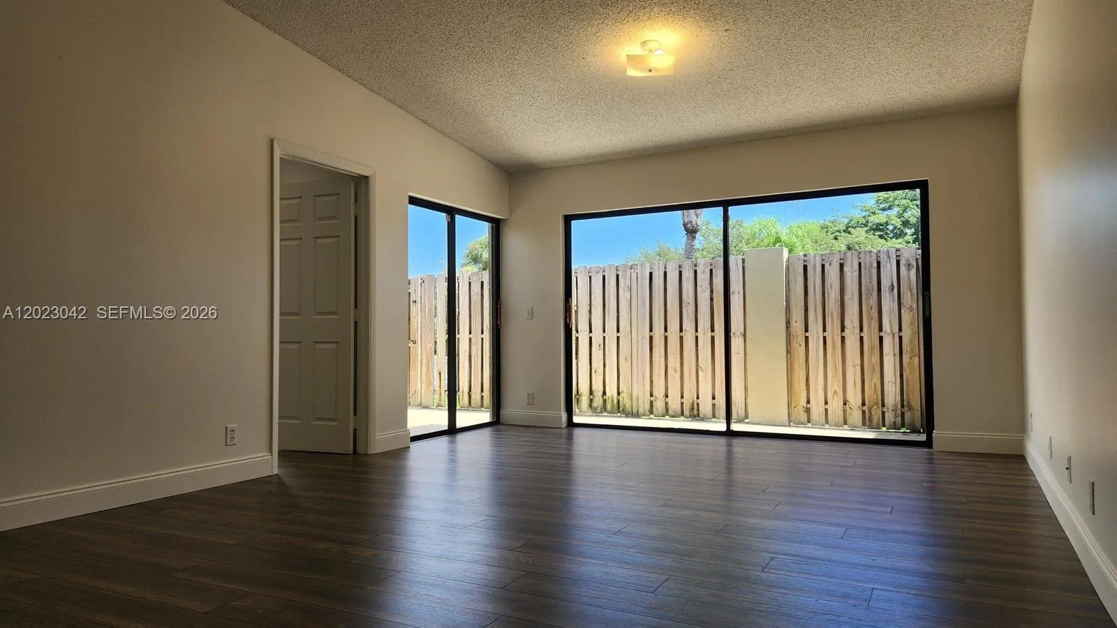 164 Meadows Dr, Boynton Beach FL 33436