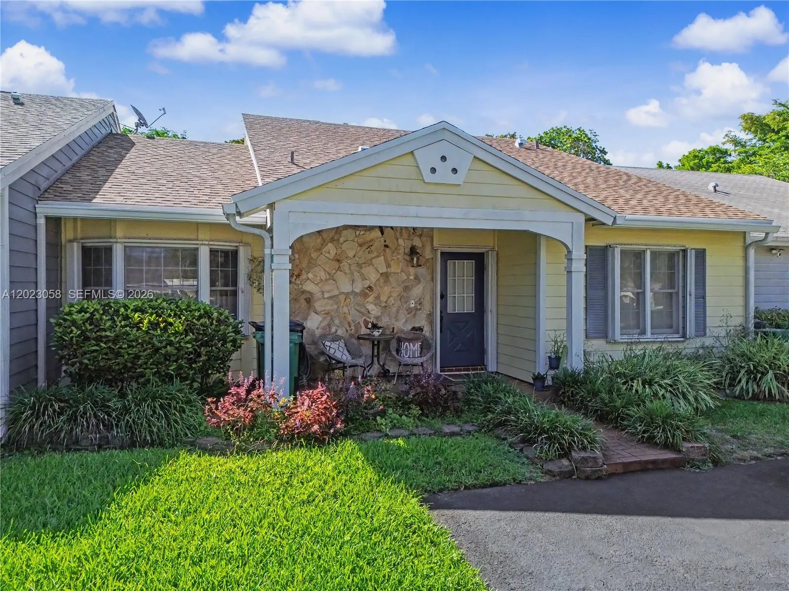 14609 SW 143rd Place Cir, Miami FL 33186