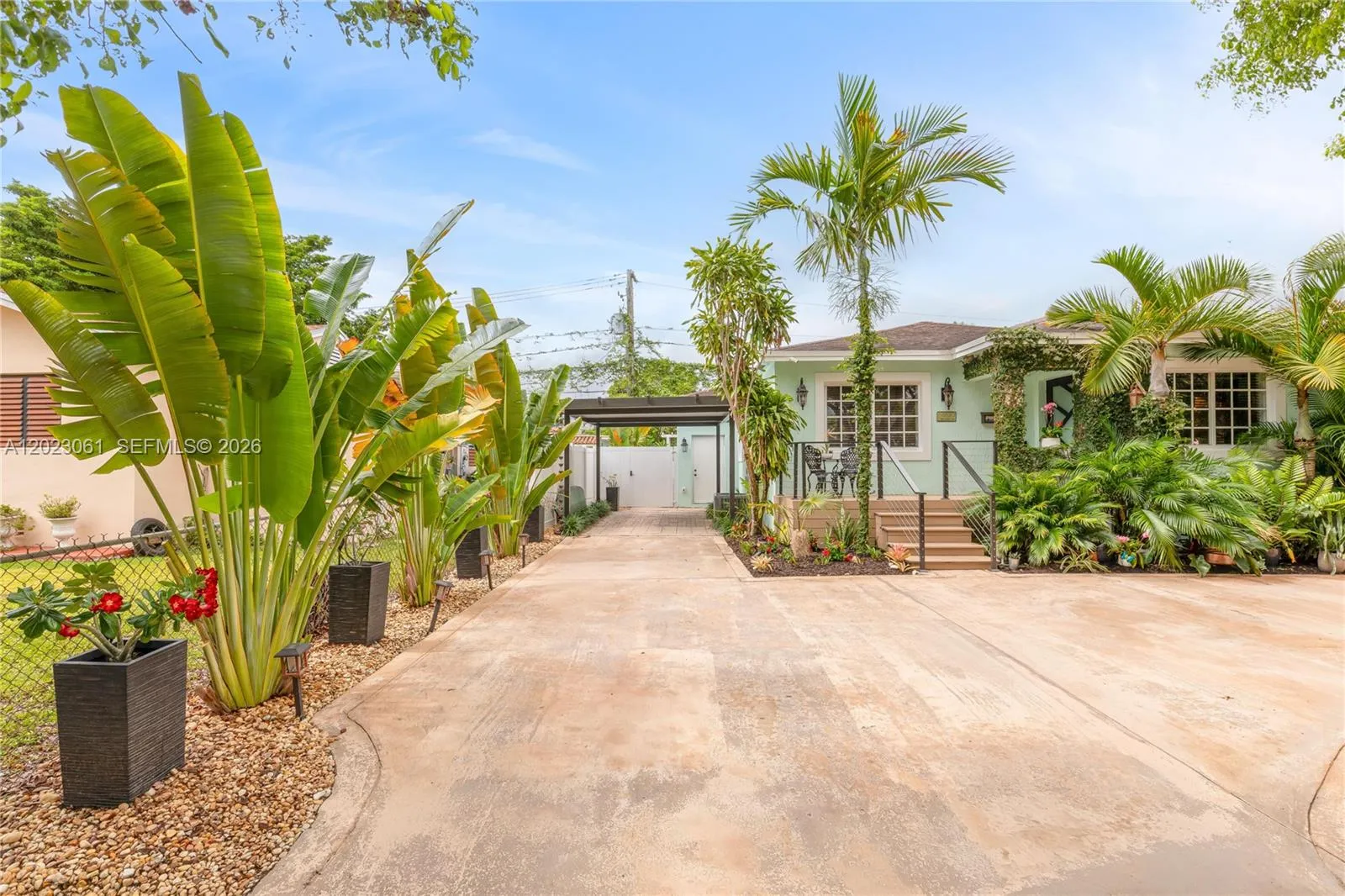 6520 SW 16th Ter, West Miami FL 33155