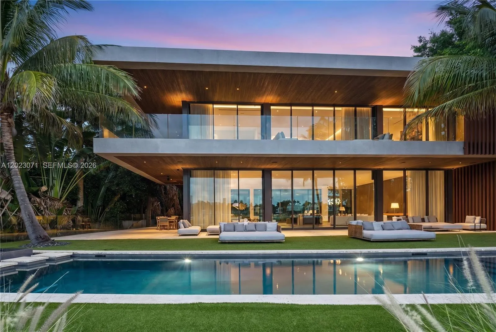 28 W Dilido Dr, Miami Beach FL 33139