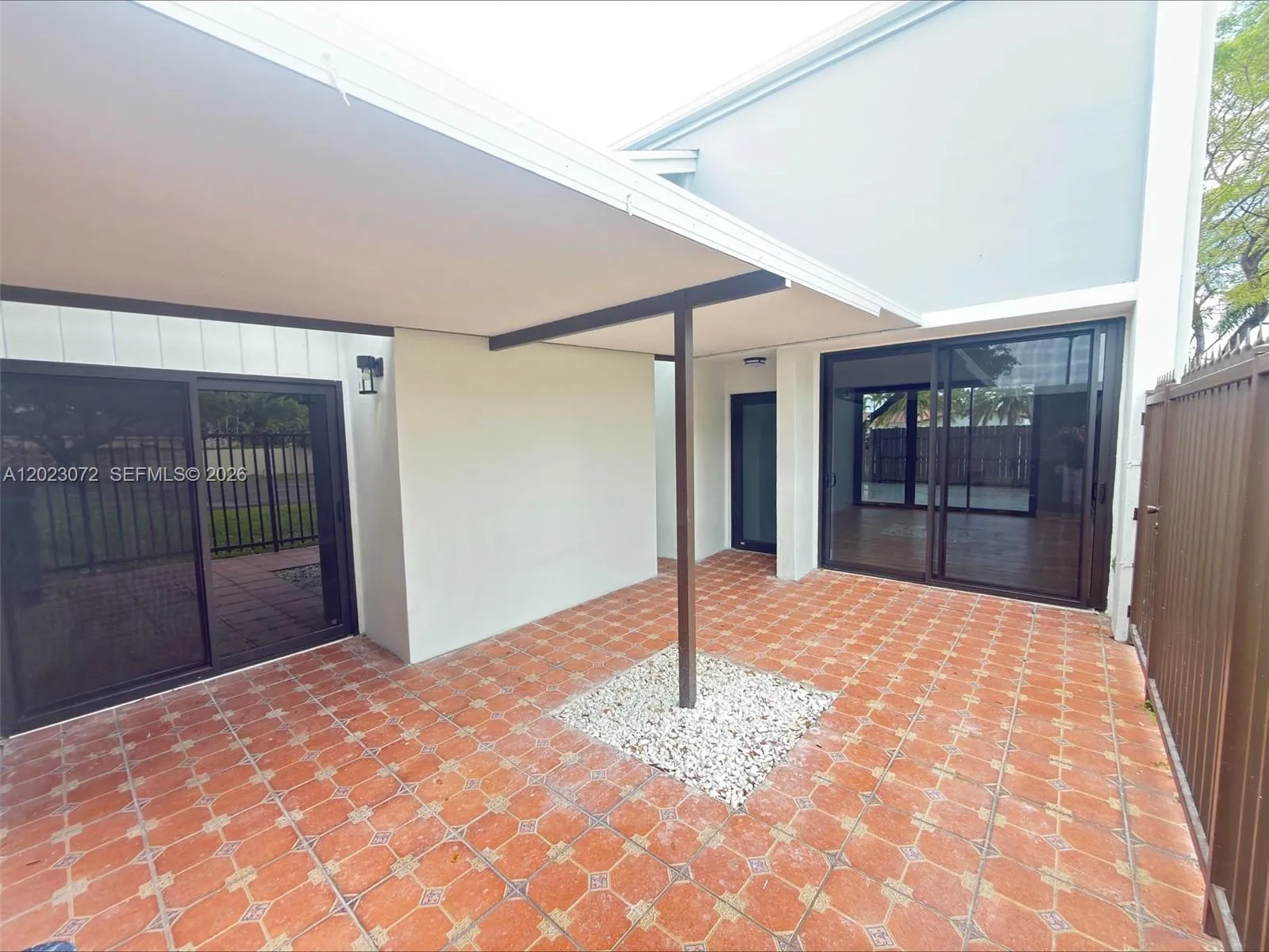 2560 SW 122nd Ct, Miami FL 33175