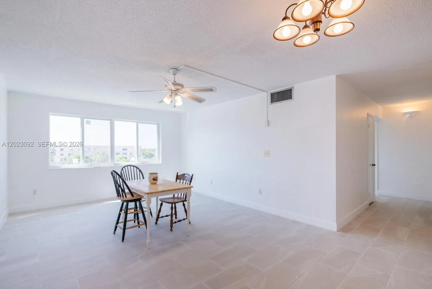 14840 Naranja Lakes Blvd, Homestead FL 33032