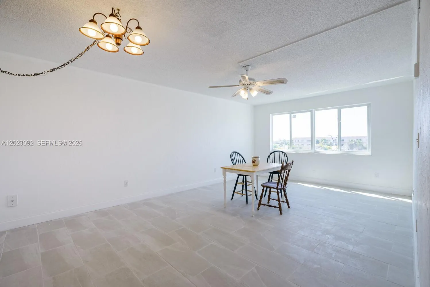 14840 Naranja Lakes Blvd, Homestead FL 33032
