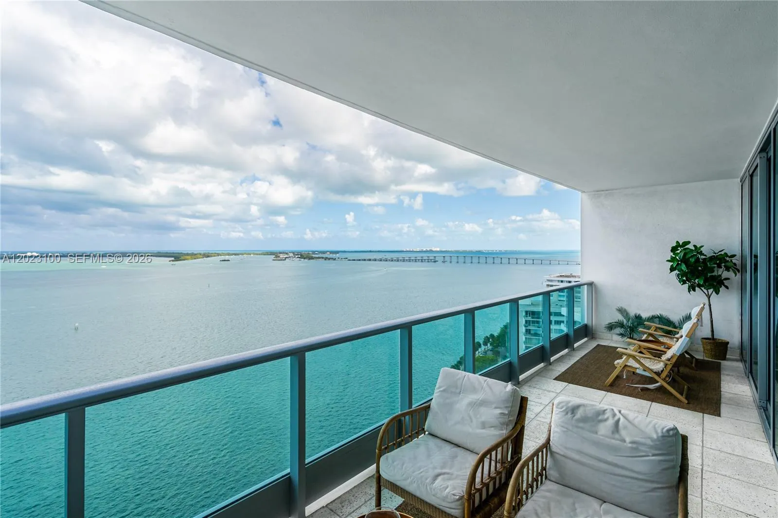 1331 Brickell Bay Dr # 2007, Miami FL 33131