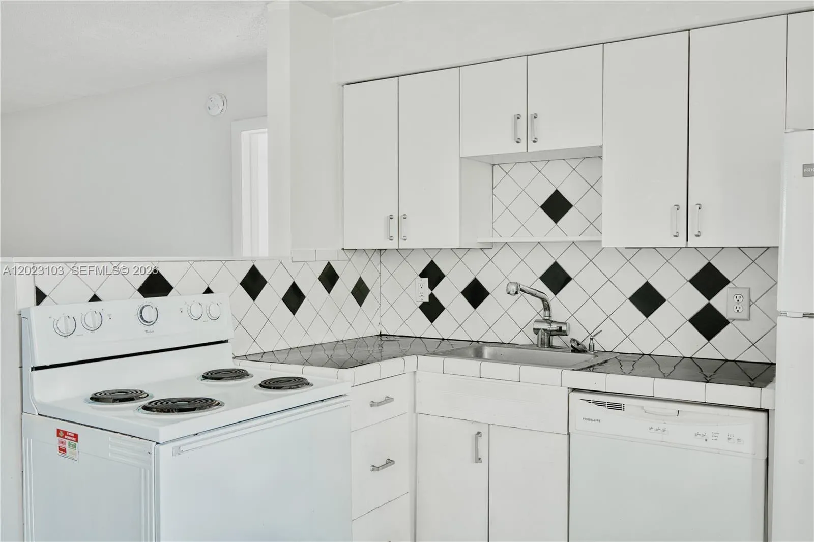400 SE 31st St # 6, Fort Lauderdale FL 33316