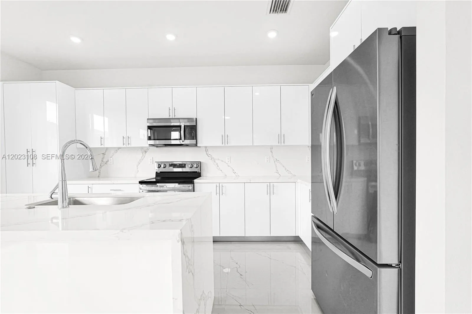 22555 SW 125th Ave # 13A, Miami FL 33170