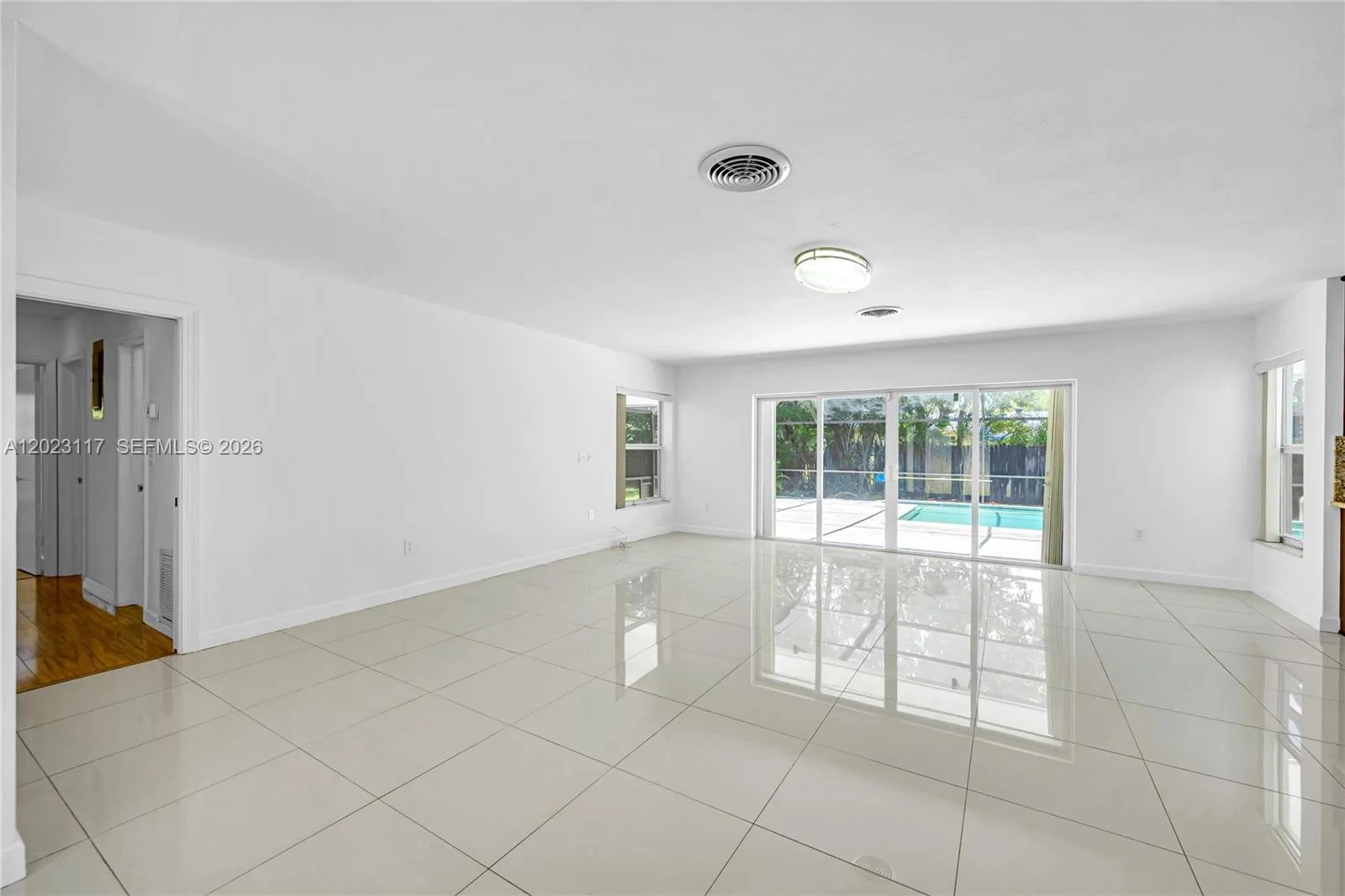 13100 SW 81st Ave, Pinecrest FL 33156