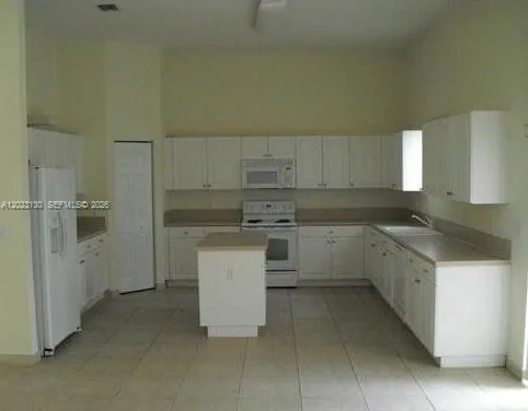 1423 NE 40th Rd # 1423, Homestead FL 33033