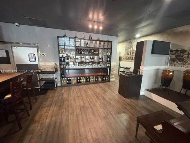 7317 SW 107th Ave, Miami FL 33173