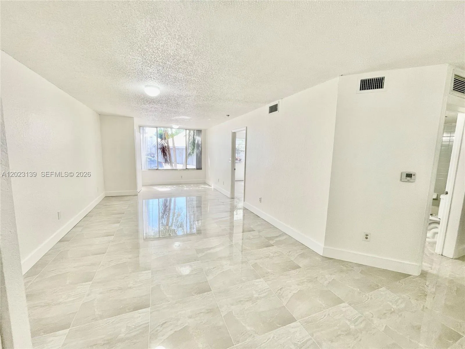 2880 N Oakland Forest Dr # 103, Oakland Park FL 33309