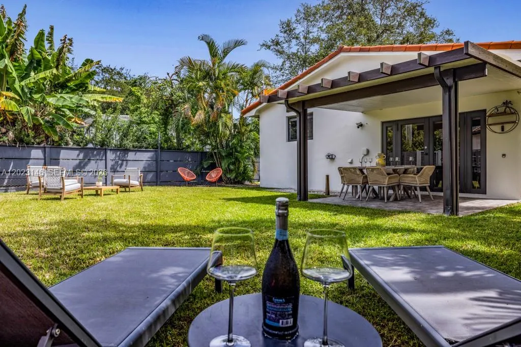 475 NE 91st St, Miami Shores FL 33138
